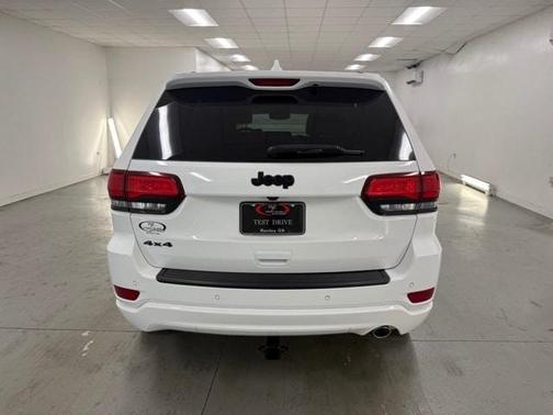 2022 Jeep Grand Cherokee WK Laredo