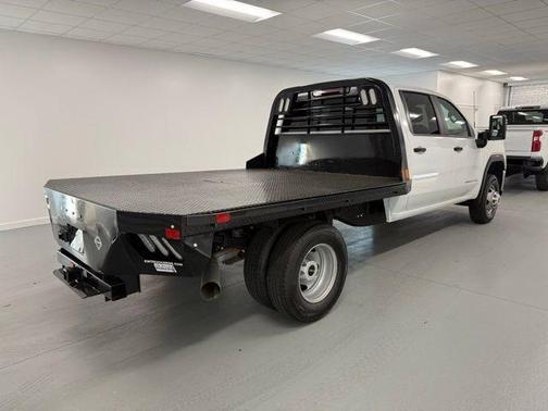 2022 GMC Sierra 3500 Pro