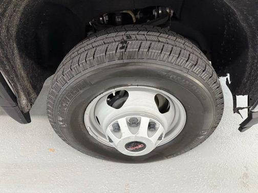 2022 GMC Sierra 3500 Pro