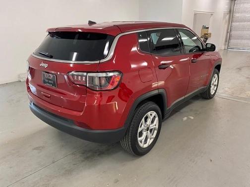 2025 Jeep Compass Sport