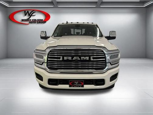 Pearl White 2024 RAM 3500 Laramie Crew Cab 4x4 8' Box