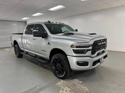2026 RAM 2500 Laramie Crew Cab 4x4 6'4' Box