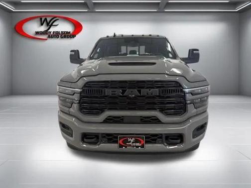 Ceramic Gray Clearcoat 2026 RAM 2500 Limited Mega Cab 4x4 6'4' Box