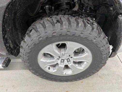 Diamond Black Crystal Pearlcoat 2026 RAM 1500 Big Horn/Lone Star