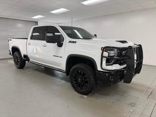 2025 Chevrolet Silverado 2500 LTZ