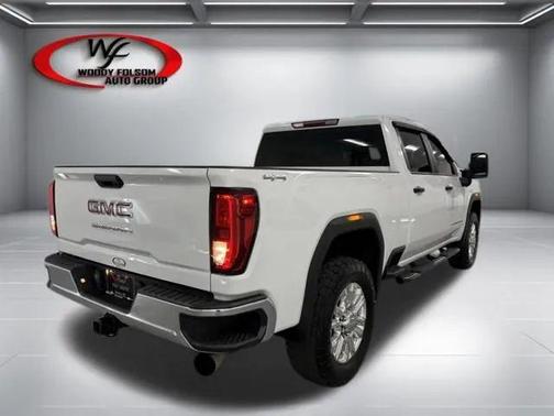 Summit White 2025 GMC Sierra 2500 Pro