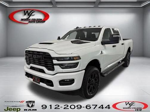 Bright White Clearcoat 2026 RAM 2500 Black Express Crew Cab 4x4 6'4' Box