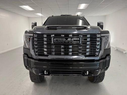 2024 GMC Sierra 3500 Denali Ultimate