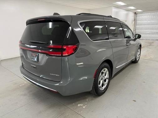 2022 Chrysler Pacifica Limited
