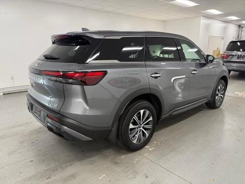 2025 INFINITI QX60 Pure