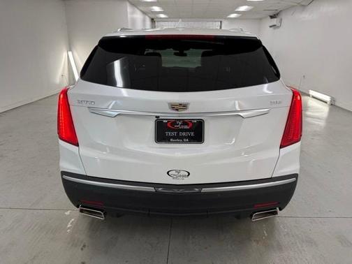 2017 Cadillac XT5 Base