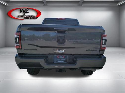 Granite Crystal Metallic Clearcoat 2024 RAM 2500 Big Horn Crew Cab 4x4 6'4' Box