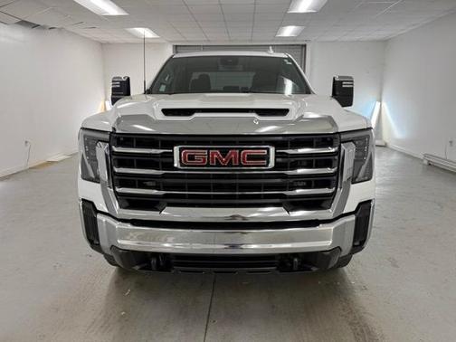 2024 GMC Sierra 3500 SLT