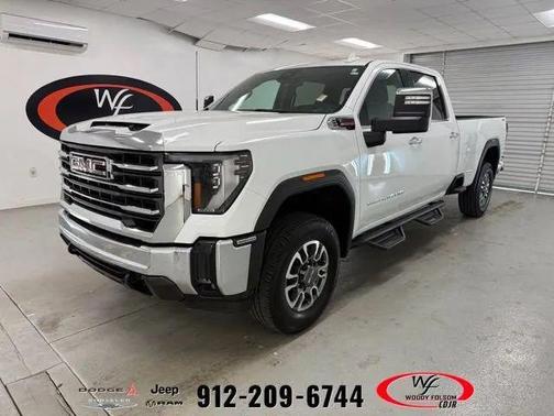 2024 GMC Sierra 3500 SLT