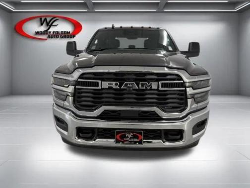 Granite Crystal Metallic Clearcoat 2026 RAM 2500 Tradesman Crew Cab 4x4 6'4' Box