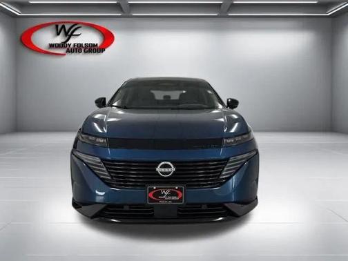 Aurora Blue Pearl Metallic/Super Black 2025 Nissan Murano Platinum
