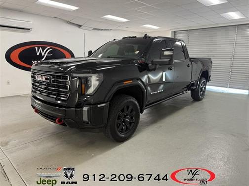 2024 GMC Sierra 2500 AT4