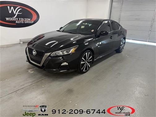 2022 Nissan Altima 2.0 SR