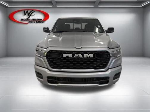 Billet Silver Metallic Clearcoat 2026 RAM 1500 Big Horn/Lone Star
