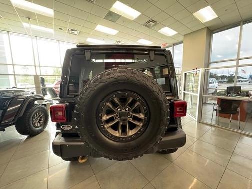 2025 Jeep Wrangler Rubicon 392