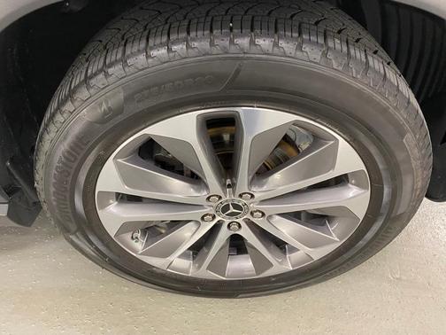 Photo 4 of 22 of 2020 Mercedes-Benz GLE 350 Base