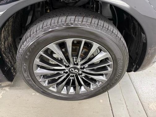 2024 INFINITI QX80 PREMIUM SELECT