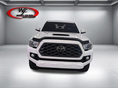 White 2022 Toyota Tacoma TRD Sport