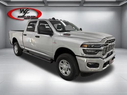 Silver Zynith 2026 RAM 2500 Tradesman Crew Cab 4x4 6'4' Box