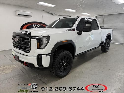 2025 GMC Sierra 2500 AT4