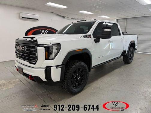 2025 GMC Sierra 2500 AT4