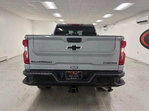 2025 Chevrolet Silverado 2500 Custom