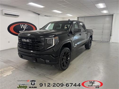 2022 GMC Sierra 1500 Elevation