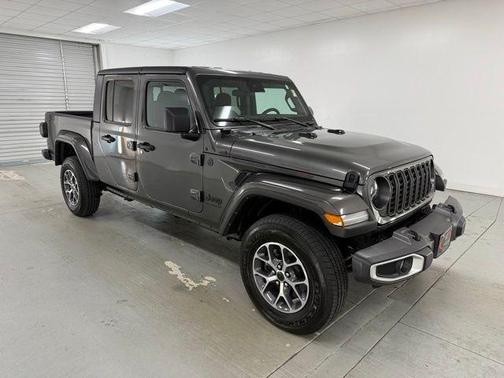 2024 Jeep Gladiator Sport