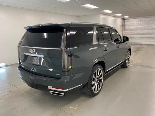 2025 Cadillac Escalade Premium Luxury