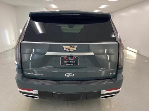 2025 Cadillac Escalade Premium Luxury