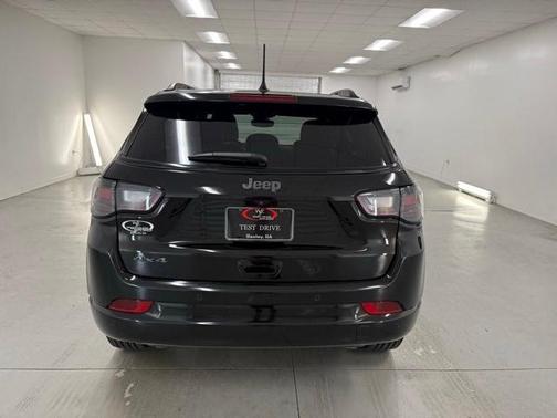 2023 Jeep Compass Altitude