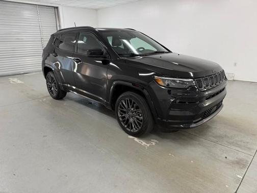 2023 Jeep Compass Altitude