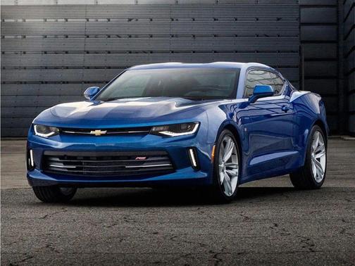 Silver Ice Metallic 2018 Chevrolet Camaro 2LT