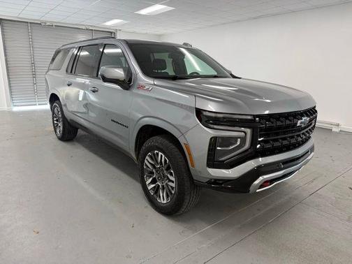 2025 Chevrolet Suburban Z71