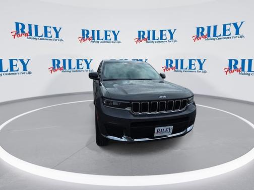 2024 Jeep Grand Cherokee LAREDO