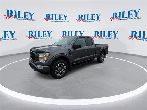 2022 Ford F-150 XL