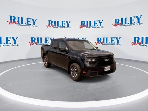 SHADOW BLACK 2025 Ford Maverick XLT