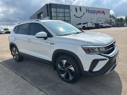 2024 Volkswagen Taos 1.5T SE