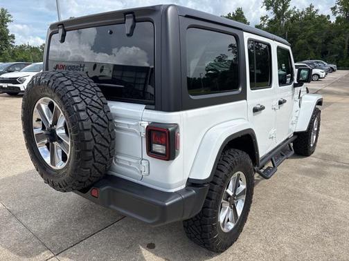 2022 Jeep Wrangler Unlimited Sahara