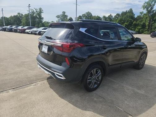 2023 Kia Seltos S