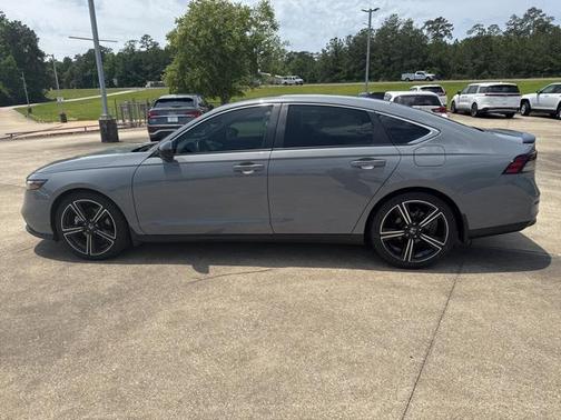 2023 Honda Accord Hybrid Base