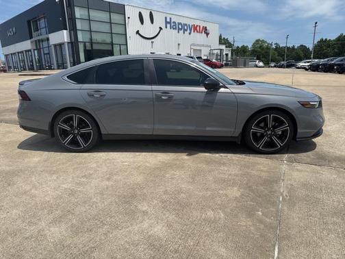 2023 Honda Accord Hybrid Base