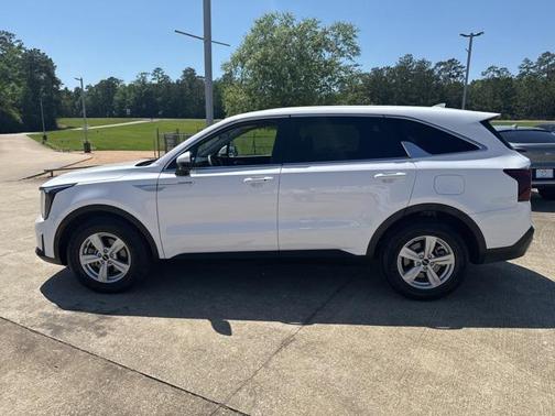 2024 Kia Sorento LX
