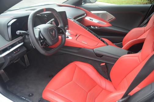 2022 Chevrolet Corvette Stingray w/2LT