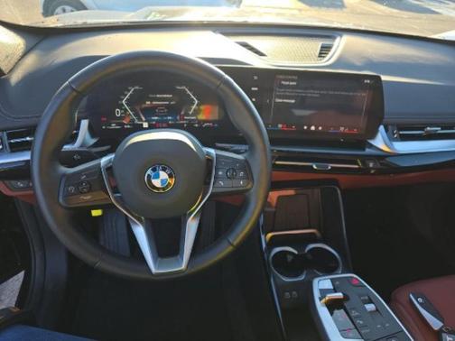 Black Sapphire Metallic 2026 BMW X1 xDrive28i